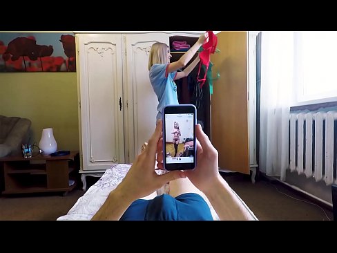 ❤️ Hermana adoptiva hizo que su hermano se corriera justo antes de que mamá llegara a casa ❤❌ Sexo en es.28films.ru ❌️